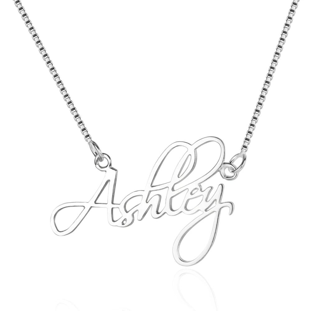Glamorous Custom Nameplate Necklace – Timeless Keepsake