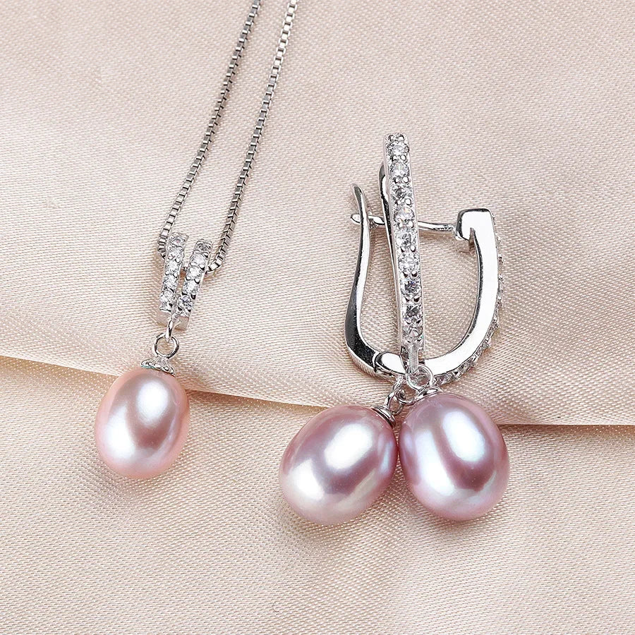 Shimmering Freshwater Pearl Jewelry Set