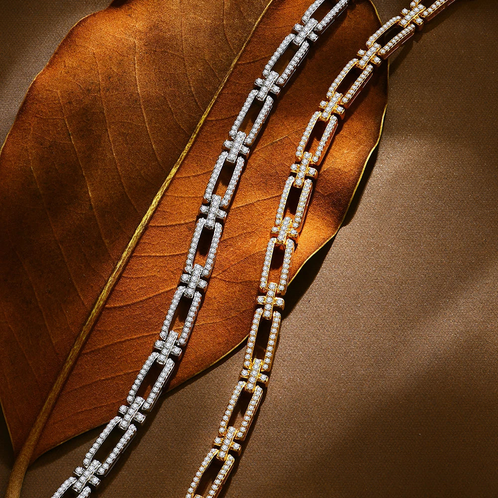 Classic Moissanite Charm Bracelet – Timeless Elegance