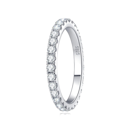 Fabulous Engagement Ring – 2mm Moissanite Band