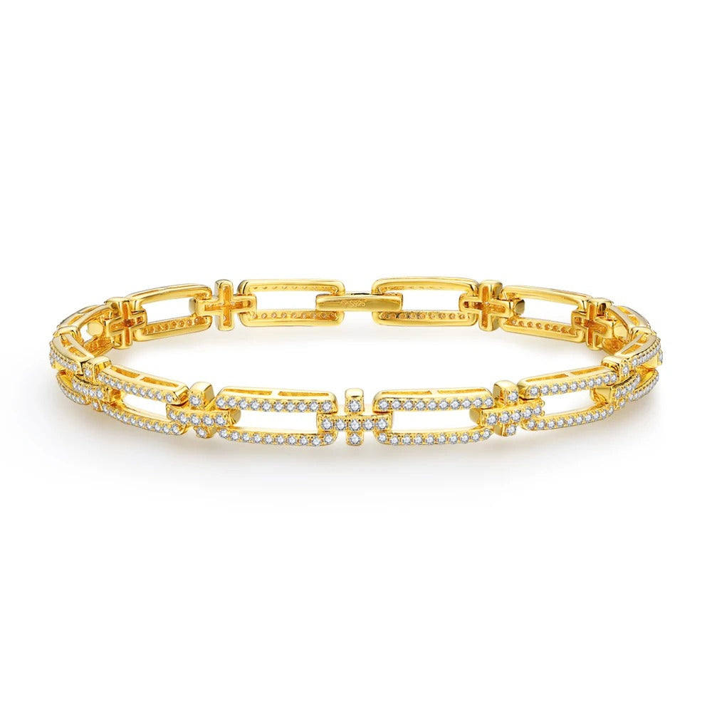 Classic Moissanite Charm Bracelet – Timeless Elegance